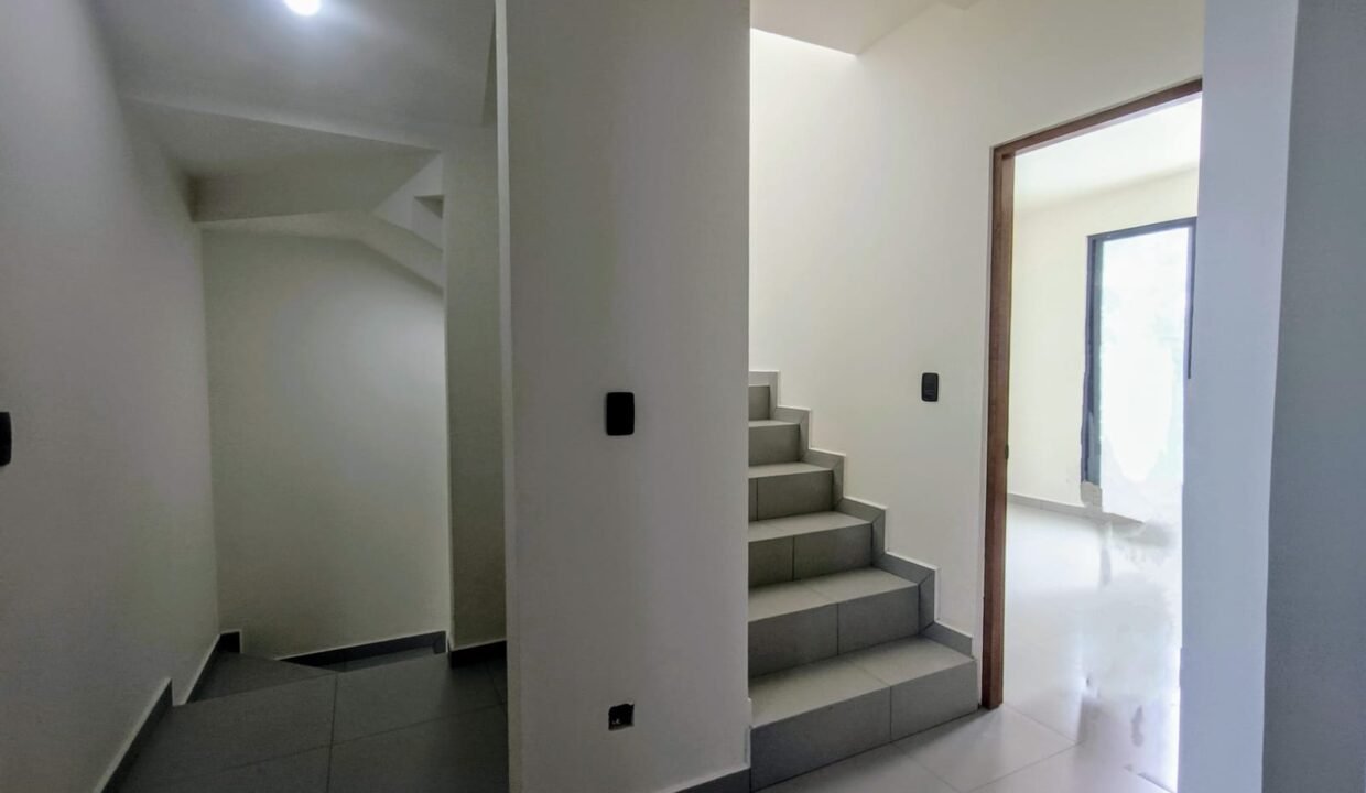 Imagen de WhatsApp 2025-10-13 a las 10.44.57_b035dd1c