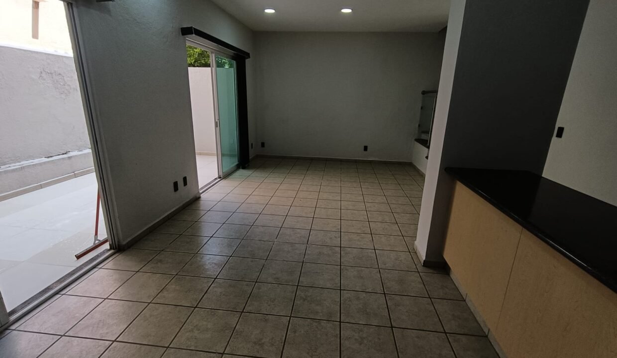 WhatsApp Image 2025-09-10 at 6.51.57 PM (2)