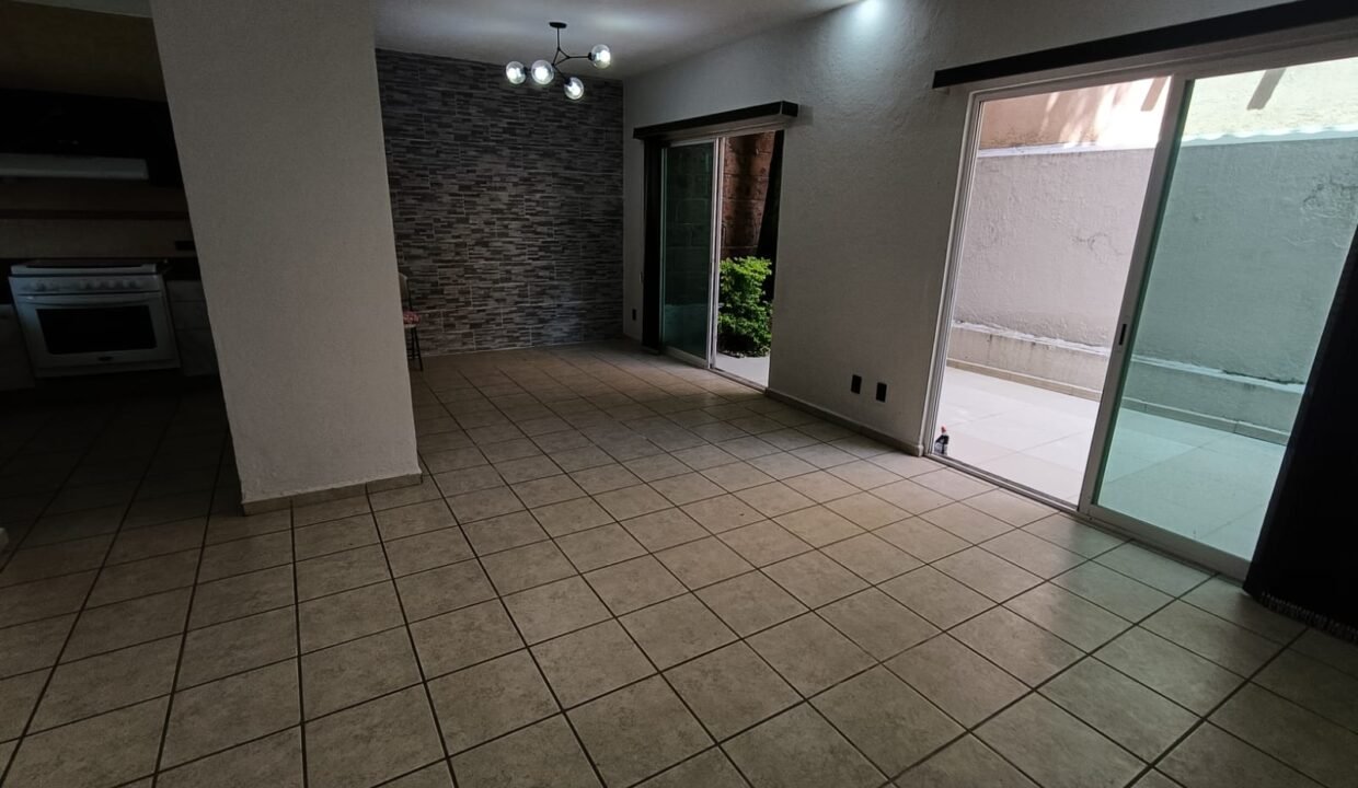 WhatsApp Image 2025-09-10 at 6.51.58 PM (3)