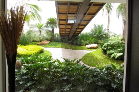 WhatsApp Image 2025-09-10 at 7.02.18 PM (2)