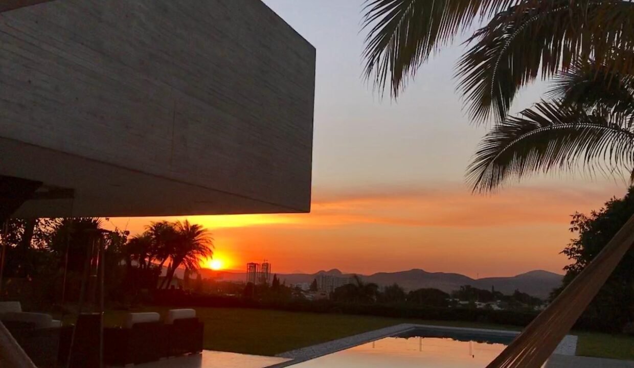 WhatsApp Image 2025-09-10 at 7.02.20 PM (4)