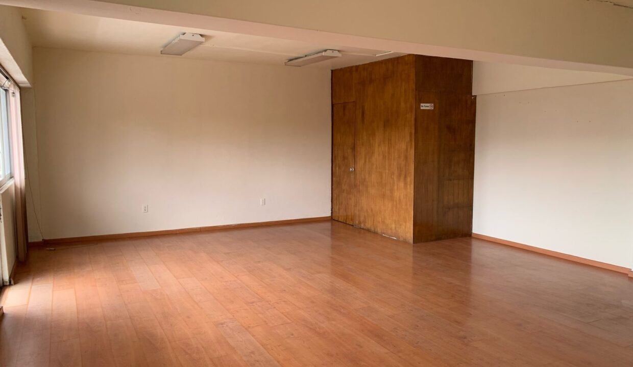 Imagen de WhatsApp 2025-10-29 a las 21.17.38_bdc67fd4