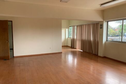 Imagen de WhatsApp 2025-10-29 a las 21.17.42_9803d59e